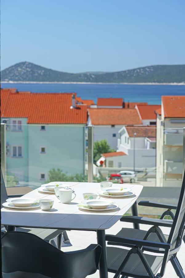 Villa Karen Vodice Grgurev Ante Kukure 93 Exterior foto