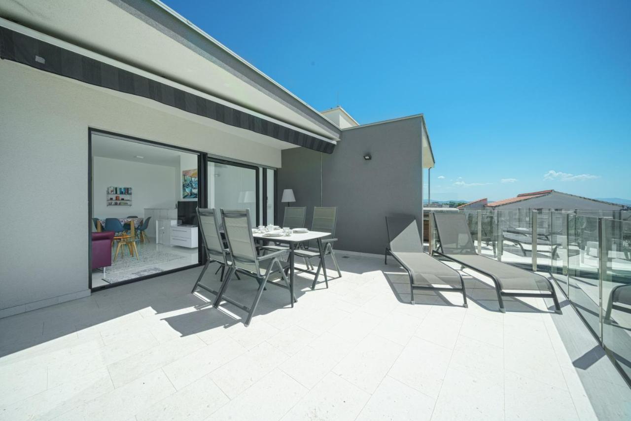 Villa Karen Vodice Grgurev Ante Kukure 93 Exterior foto